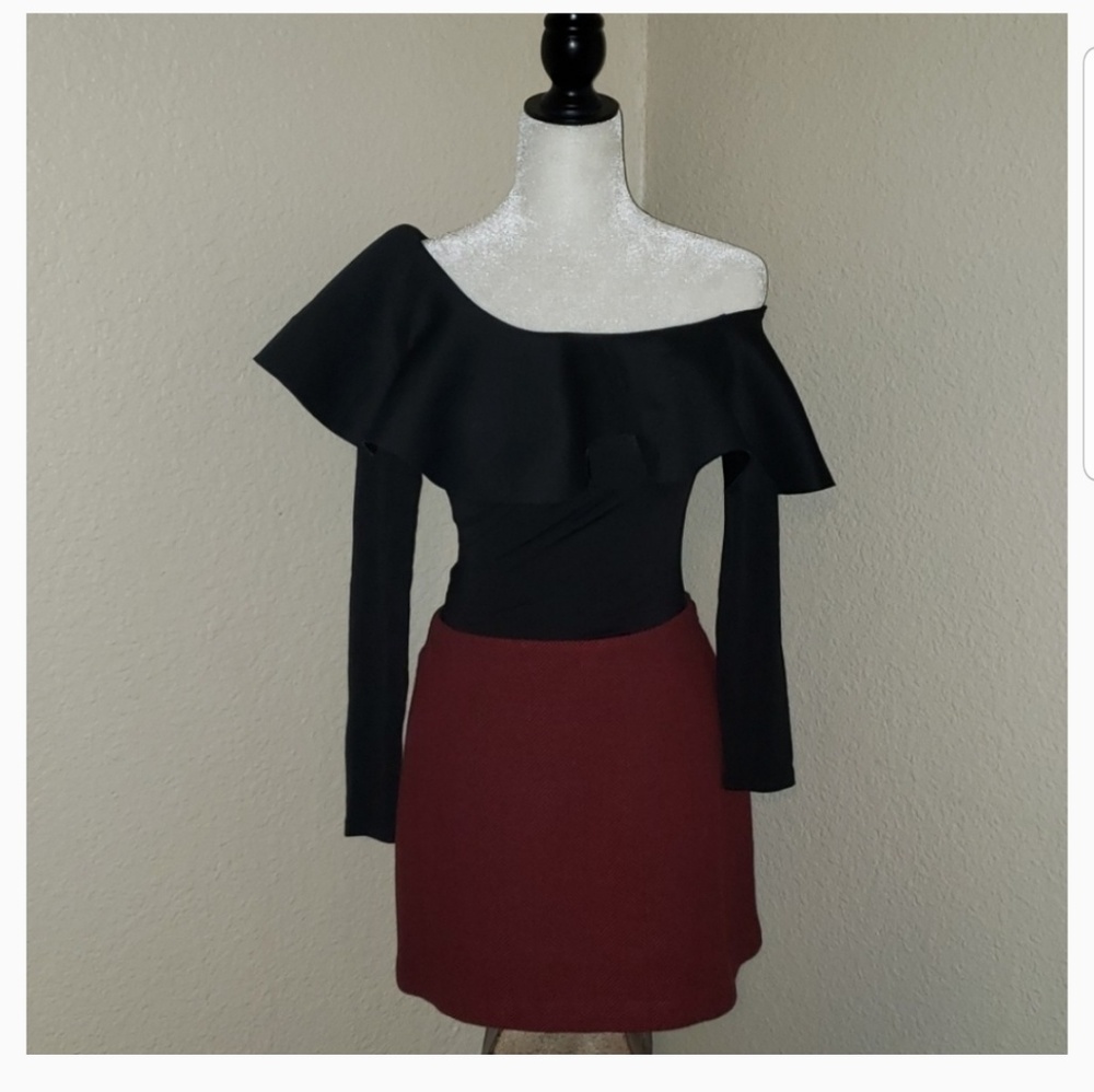 Ruffle Long Sleeve Bodysuit Blouse - Picture 3 of 3